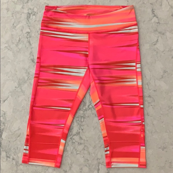 ZELLA CAPRI - Picture 1 of 5